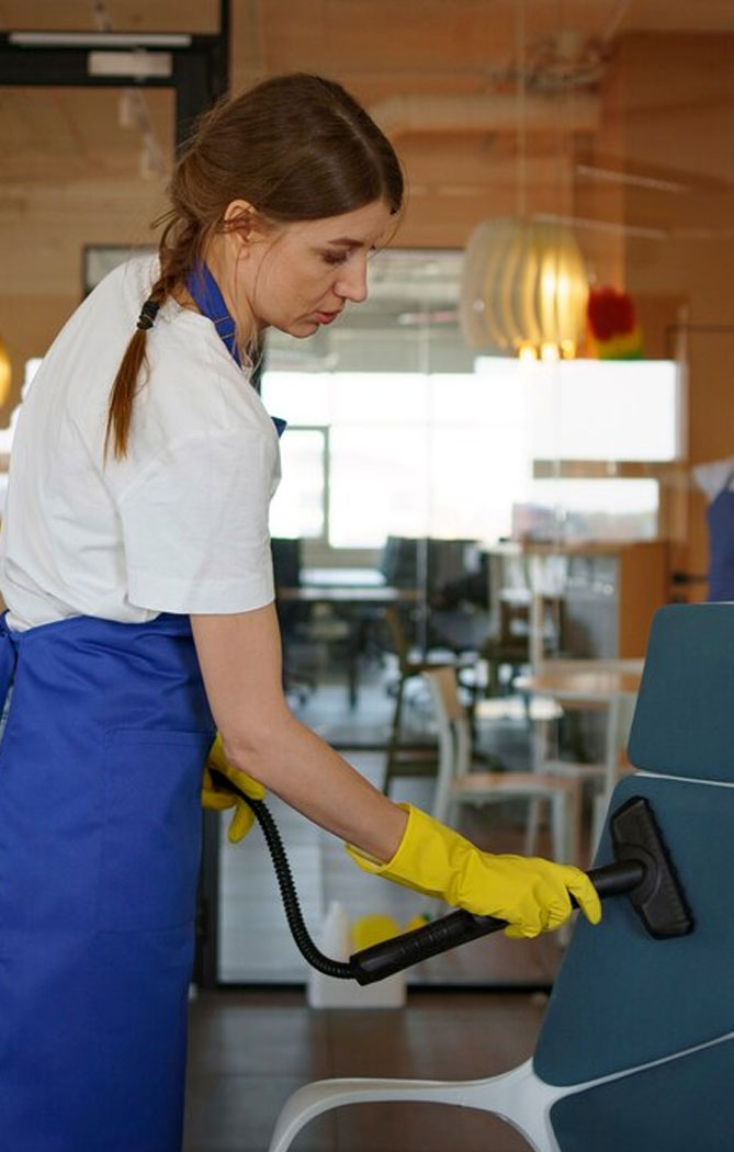 we-are-professionalism-in-the-office-cleaning-area-2
